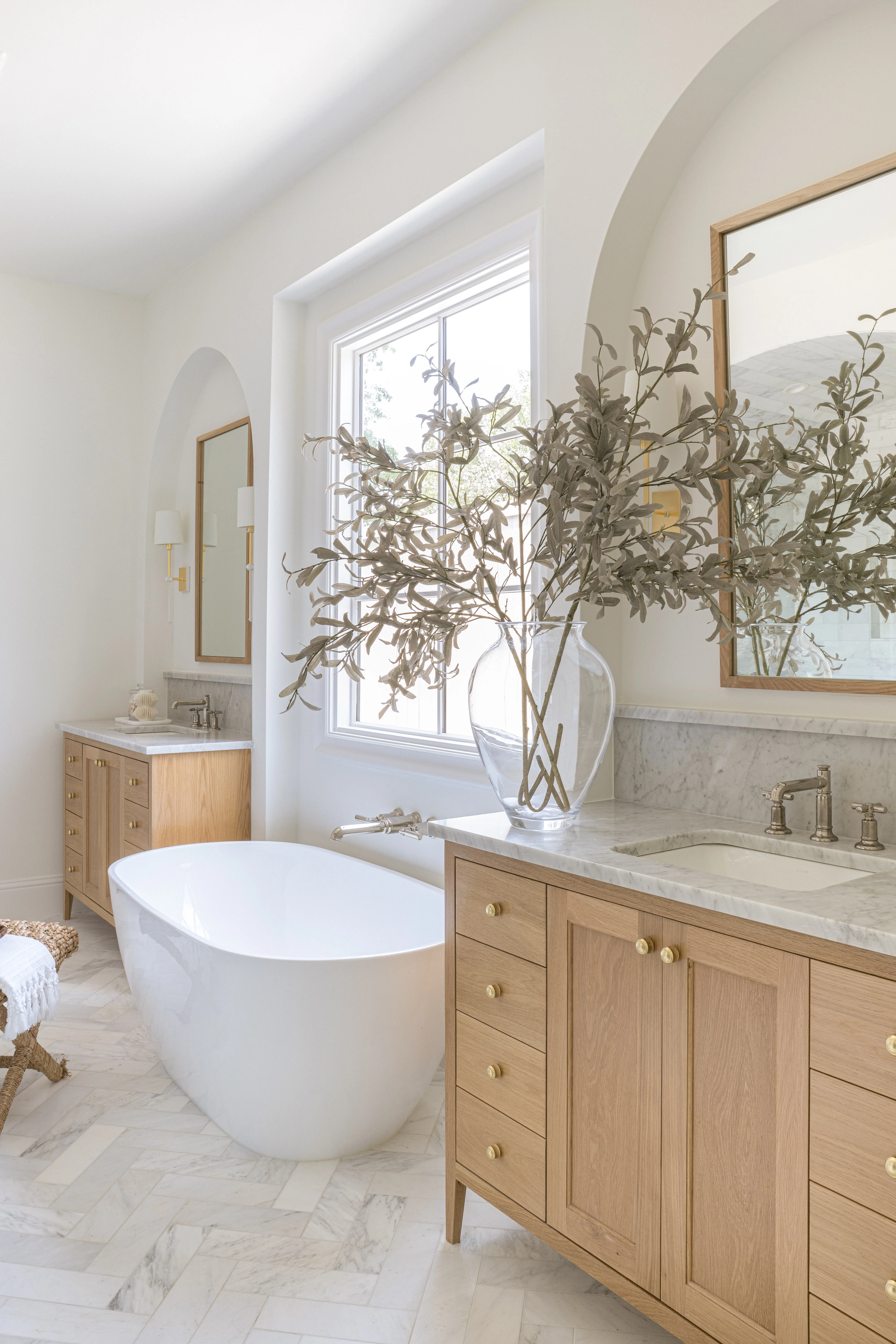 Calacatta Gold 4x12 Subway Marble Tile | Honed - Image 7