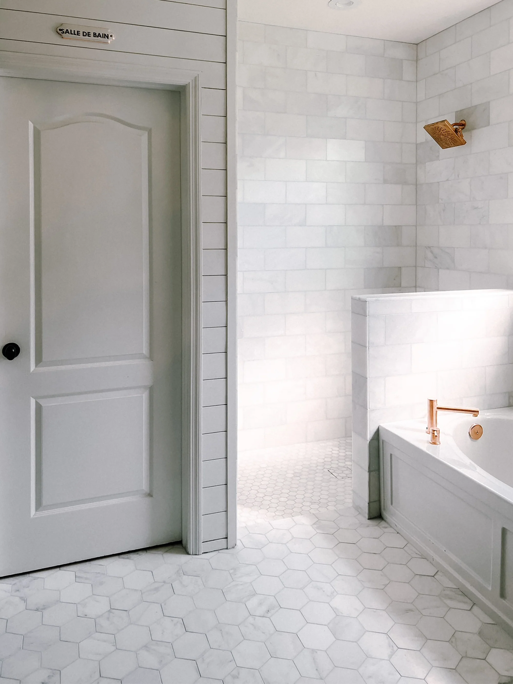 Casablanca Carrara 6x12 Subway Marble Tile | Honed - Image 11