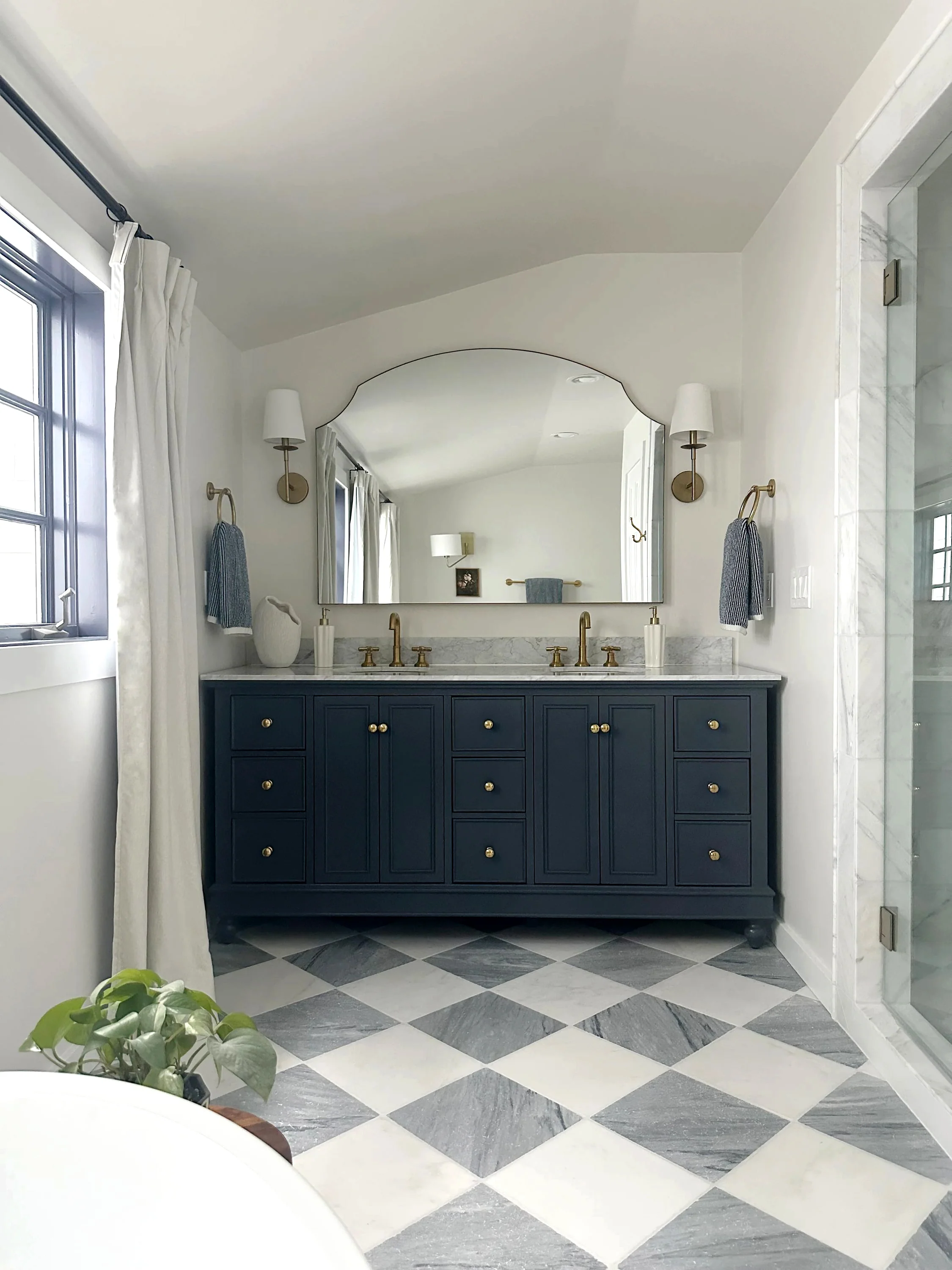 Casablanca Carrara & Bardiglio Grey Light 12x12 Marble | Honed – Checkerboard Bundle - Image 4