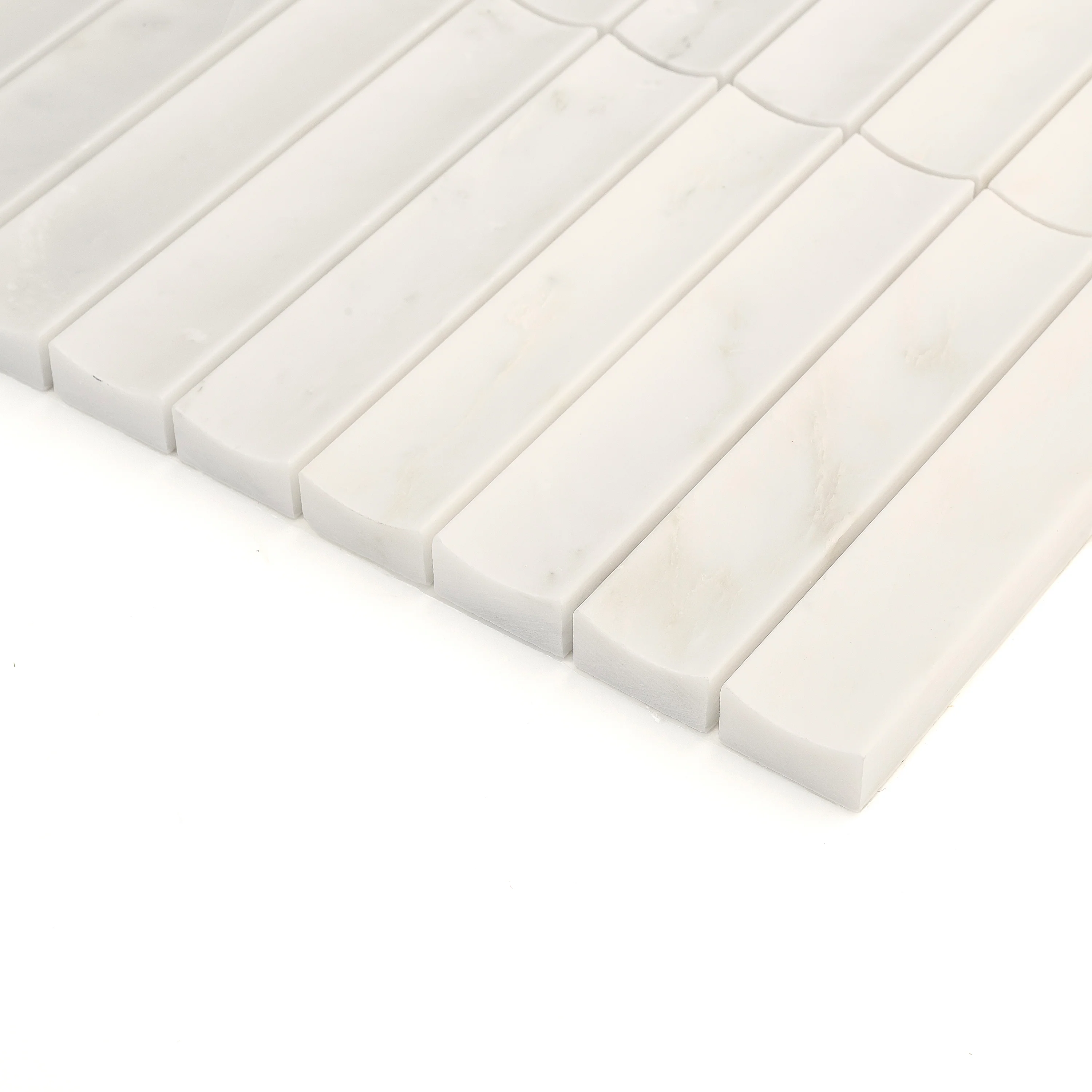 Casablanca Carrara Fluted Mosaic Marble Tile | Honed