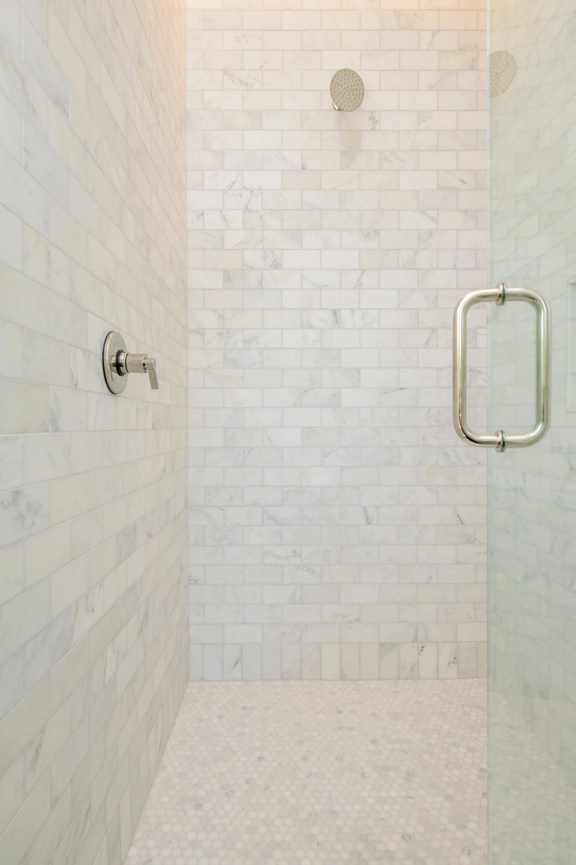 Casablanca Carrara 1 Inch Penny Round Mosaic Marble Tile | Honed - Image 7
