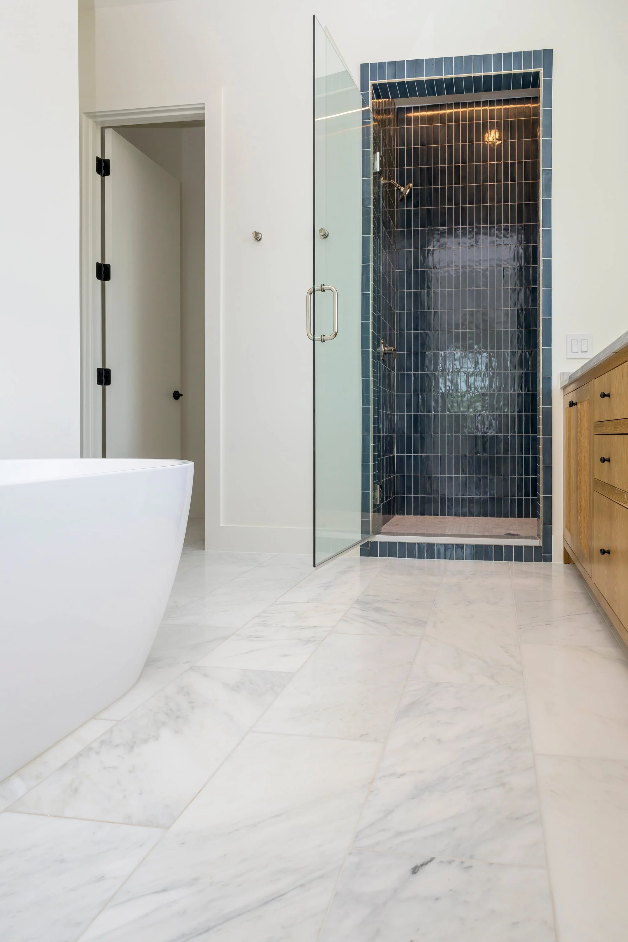 Casablanca Carrara 12x24 Marble Tile | Honed - Image 6