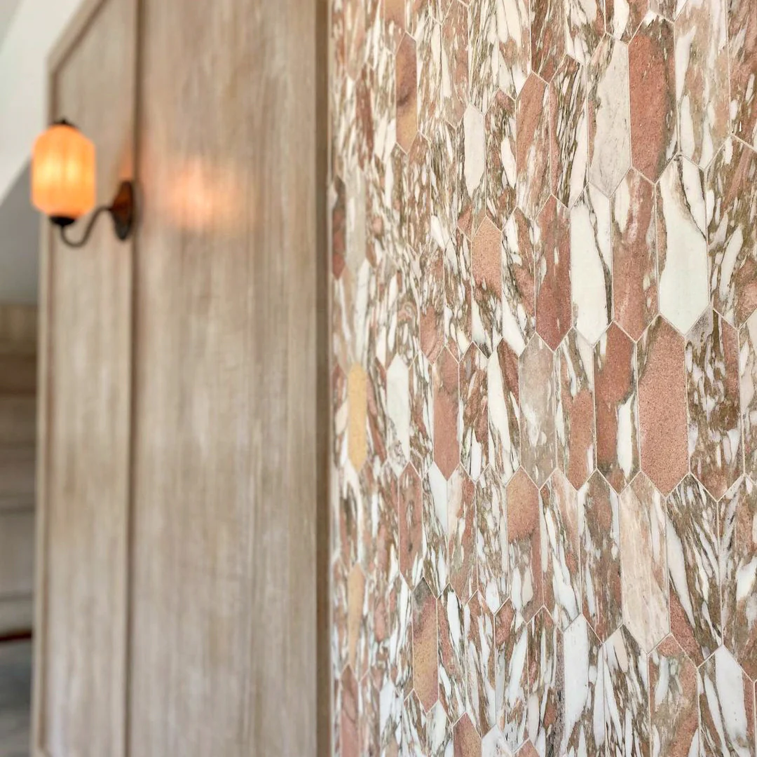 Norwegian Rose Pickett Mosaic Marble Tile | Honed - Image 3
