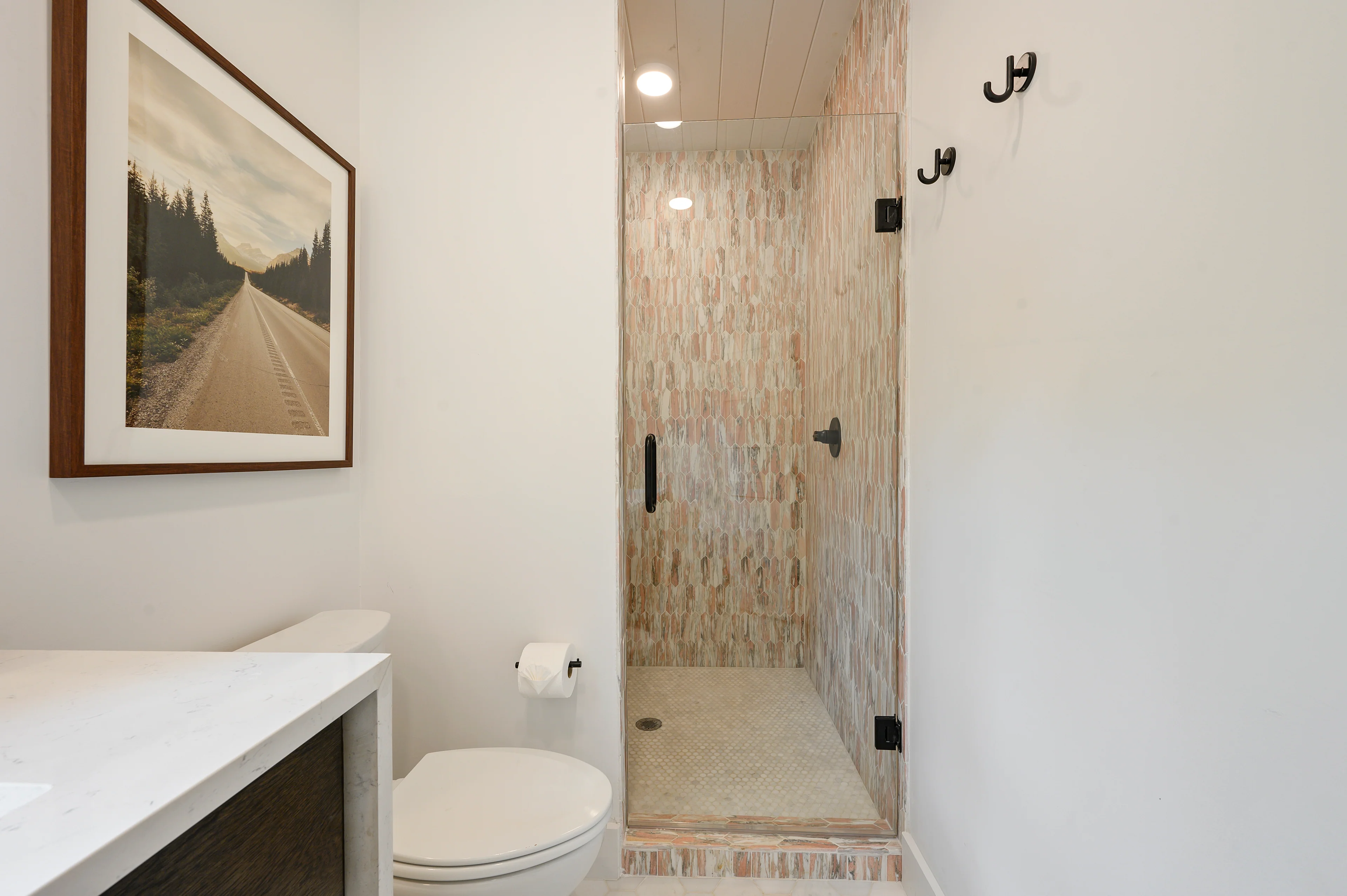Norwegian Rose Pickett Mosaic Marble Tile | Honed - Image 5