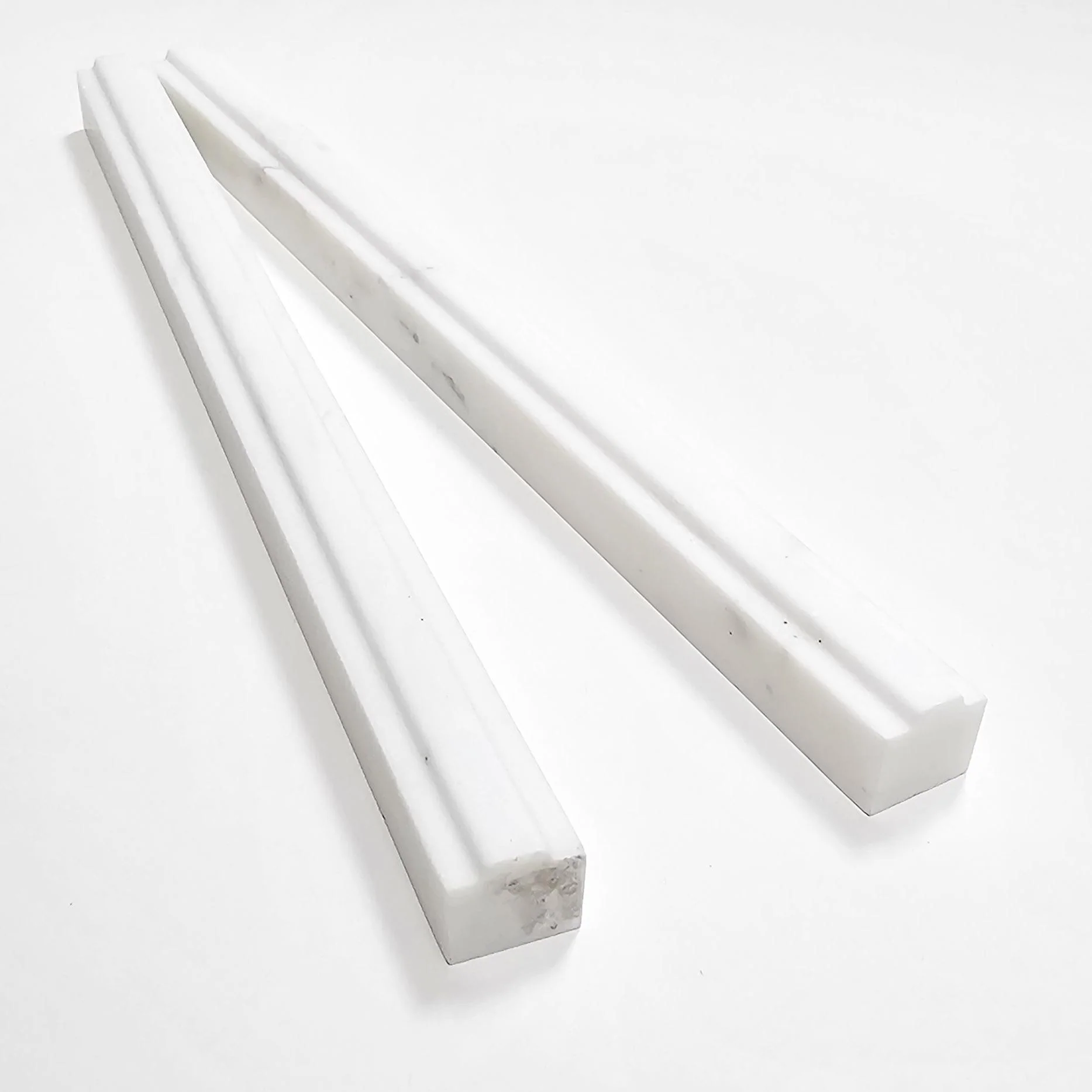 Sample: Casablanca Carrara 3/4 Inch Center Lip Square Pencil Trim Marble Tile | Honed